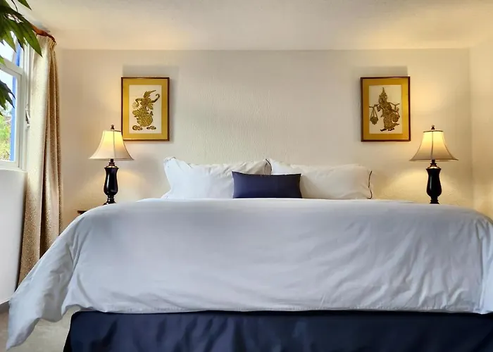 Casa Tamayo Pensión 4*