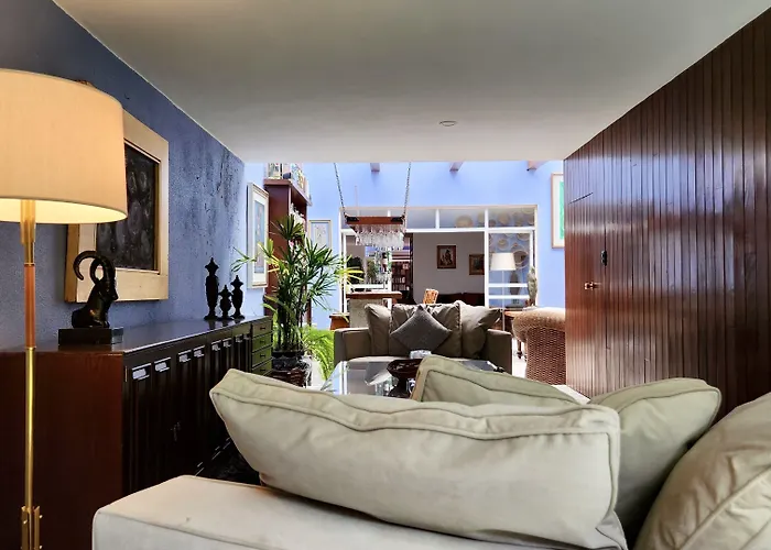 Casa Tamayo Pensión 4*